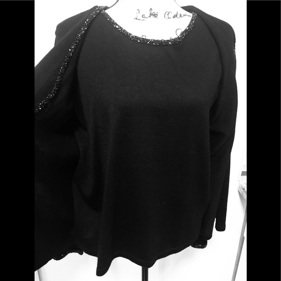 Dazzling long sleeve cardigan with beaded trim, twin set. Black beading accent - Picture 9 of 12